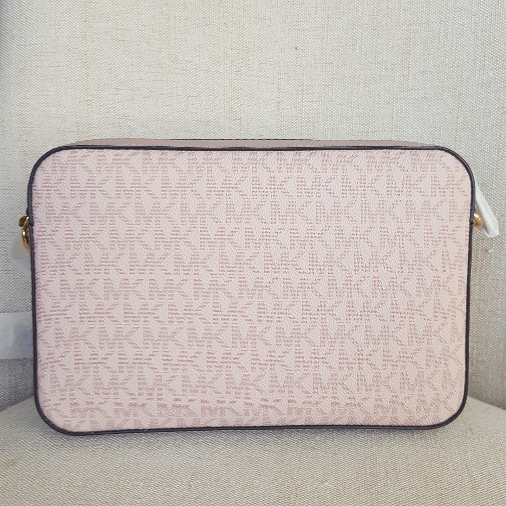 SOLD NWT Michael Kors LG Crossbody Bag Ballet Fawn - Picture 4 of 7